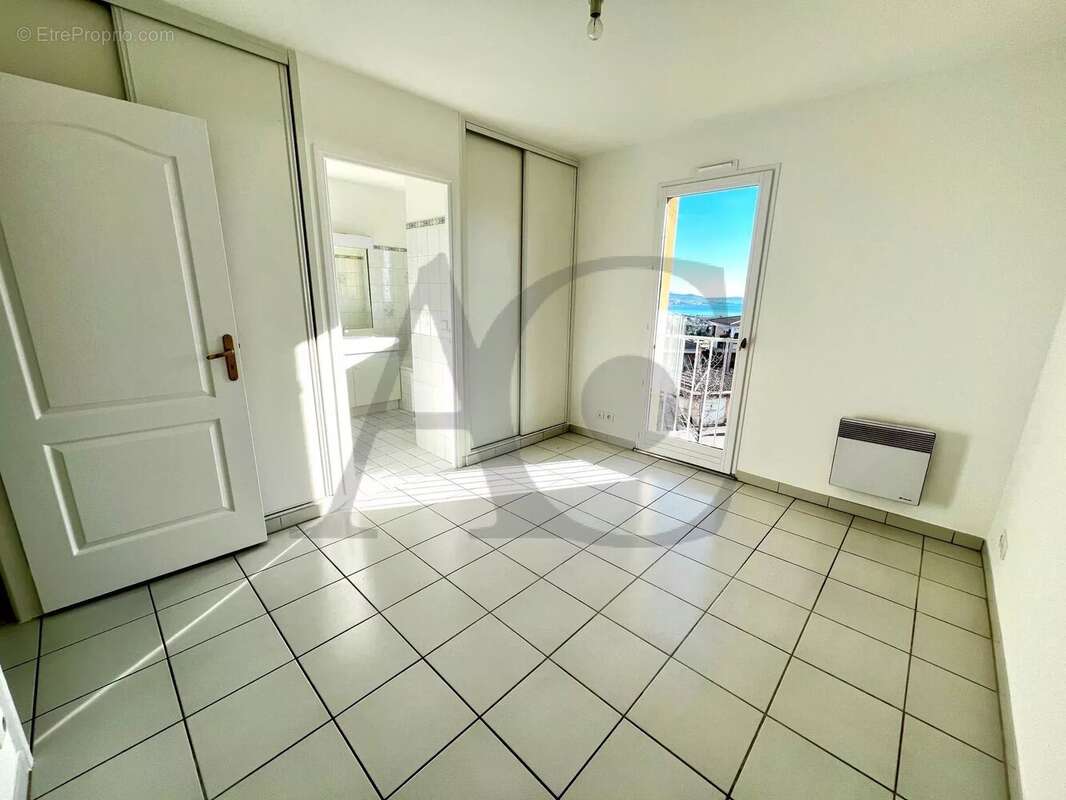 Appartement à VILLENEUVE-LOUBET