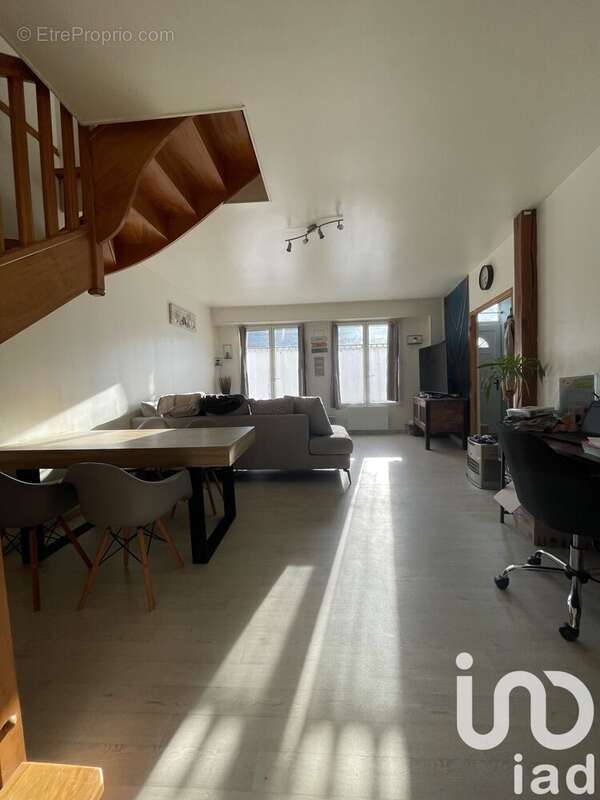 Photo 2 - Maison à EGREVILLE