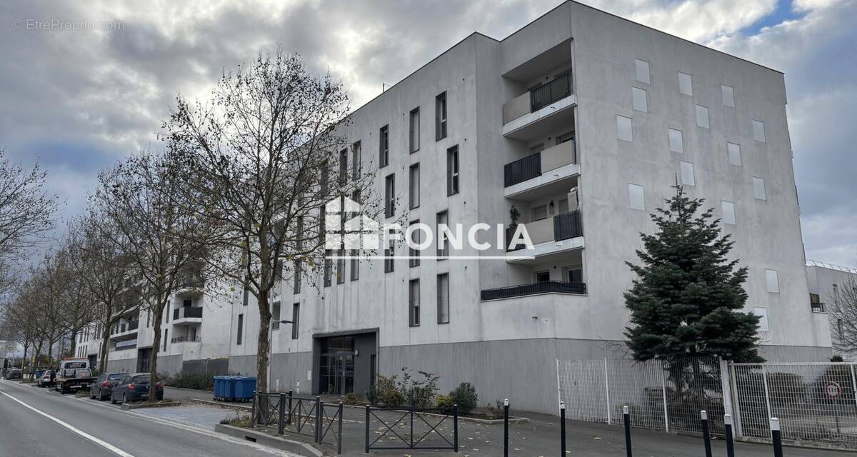 Appartement à VALENTON