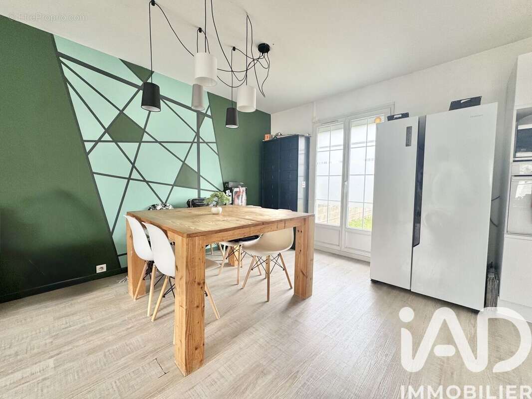 Photo 3 - Maison à CORMONTREUIL