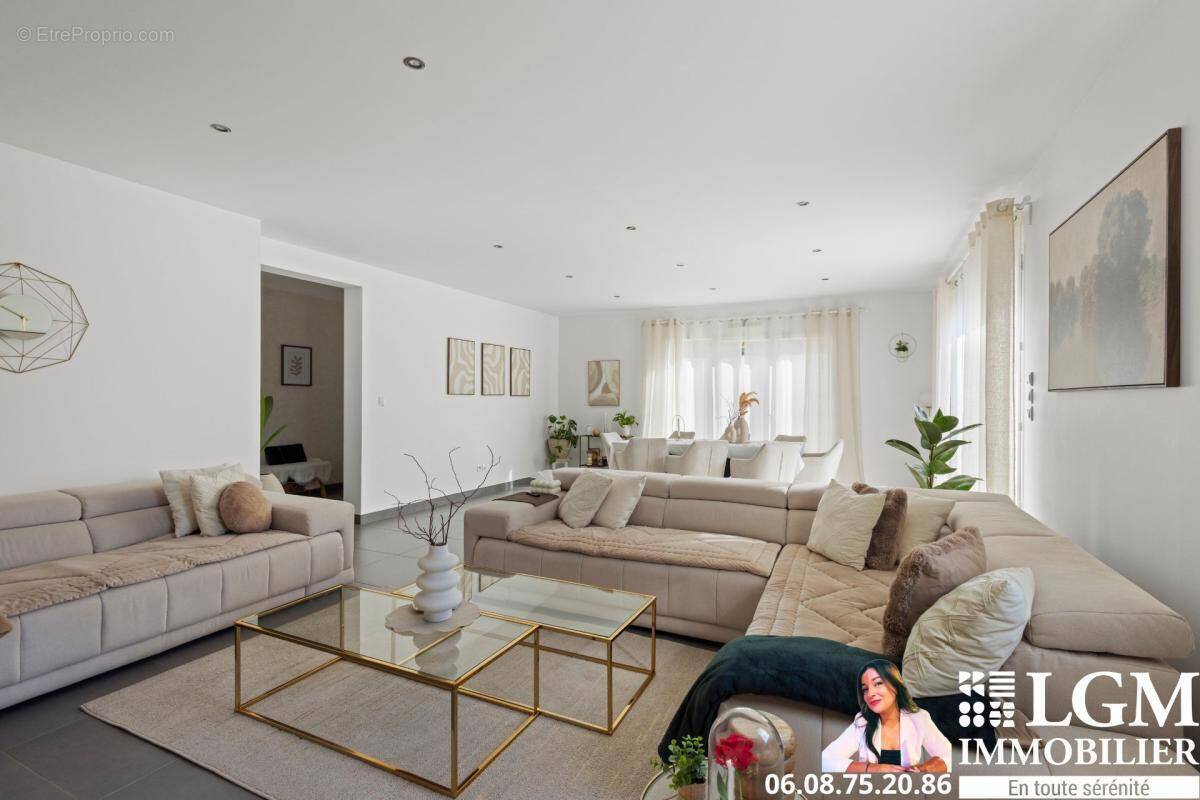 Maison à SALON-DE-PROVENCE