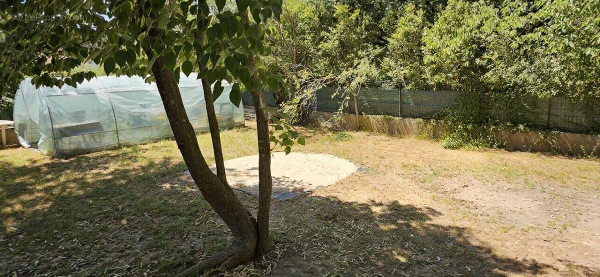 Ensemble immobilier de 3 habitations  louees  à brignon (gard) - photo 7