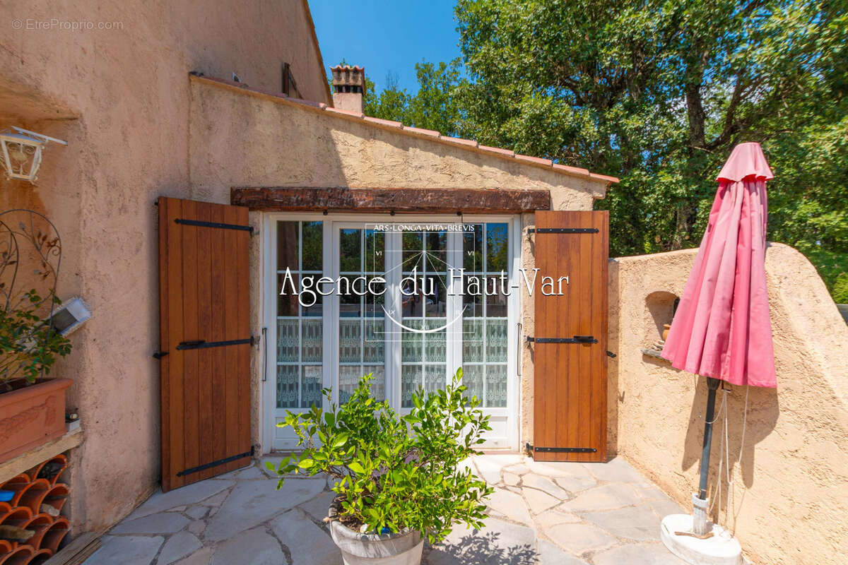 Maison 2 niveaux, maisons d'amis - Investissement locatif - photo 16