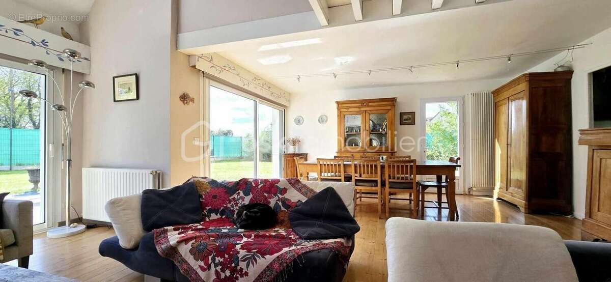 Maison à SAINT-FUSCIEN