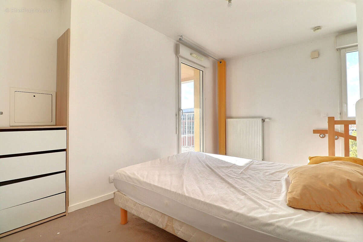 Appartement à AUBERVILLIERS