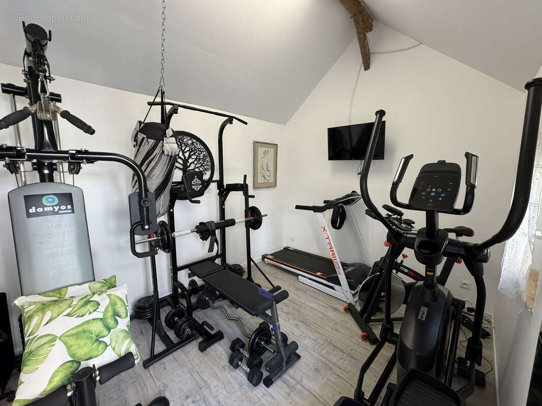 Maison à LA RIVIERE-SAINT-SAUVEUR