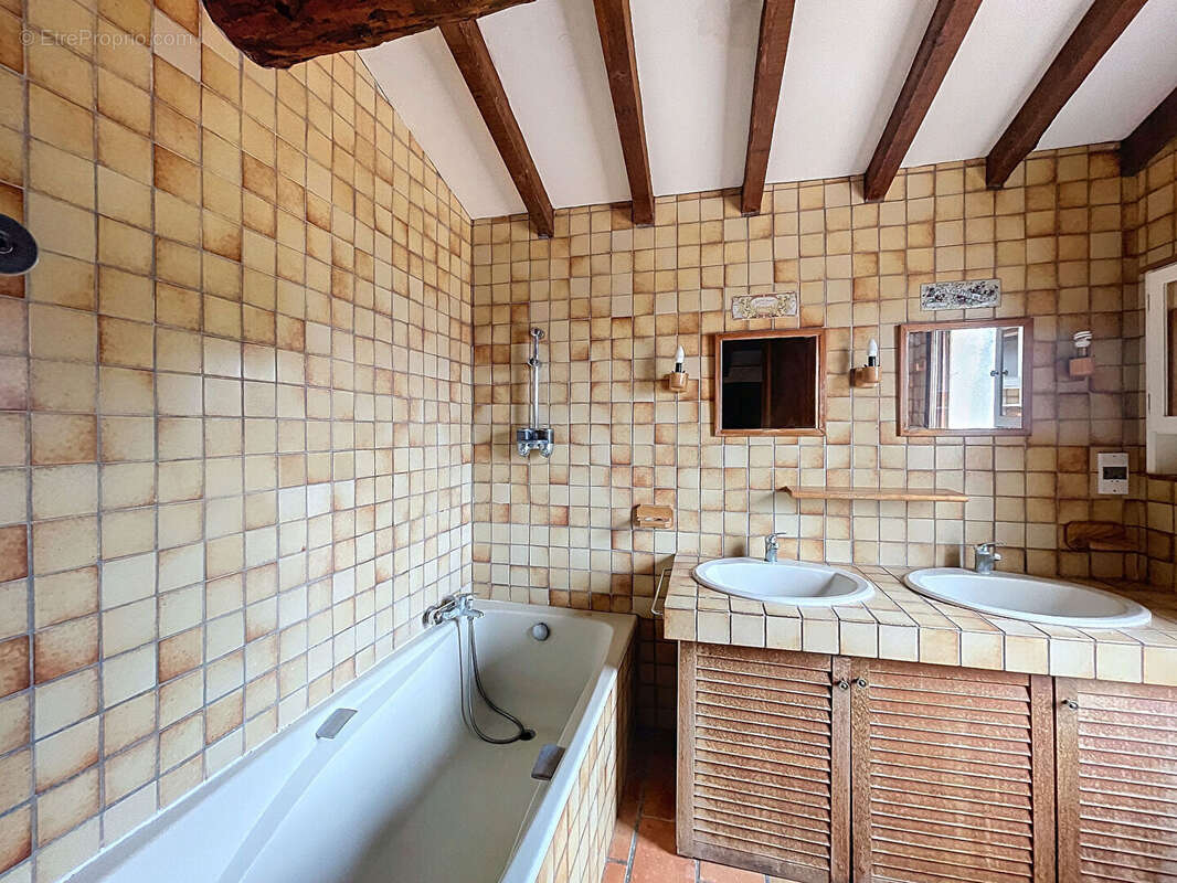 Maison à VILLENEUVE