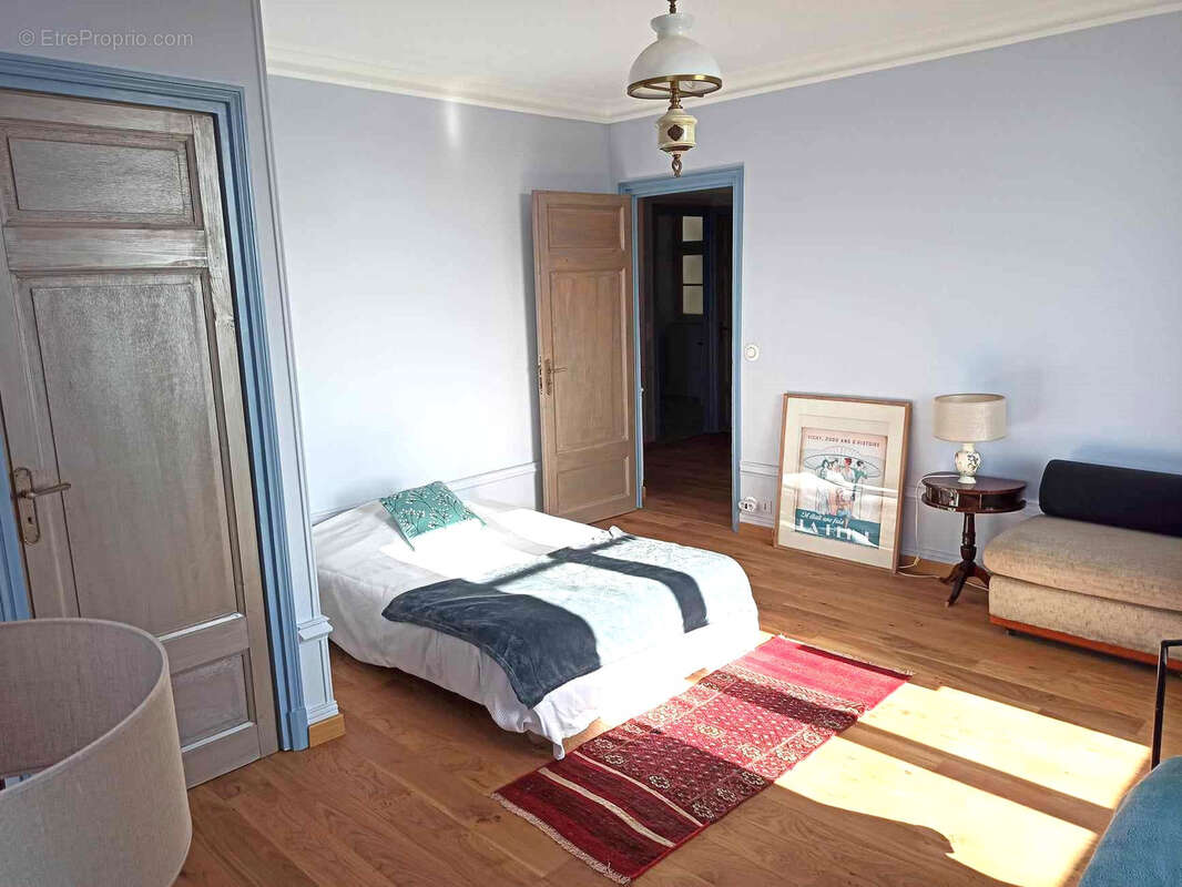 Appartement à VICHY