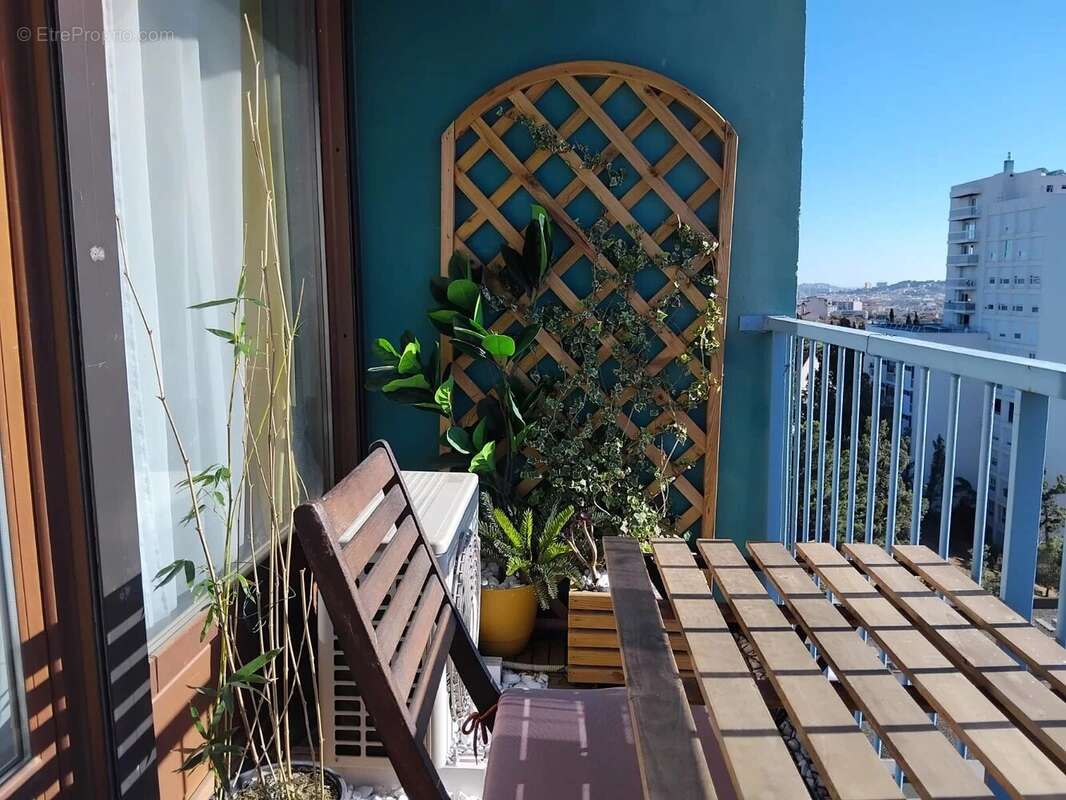 Appartement à MARSEILLE-12E