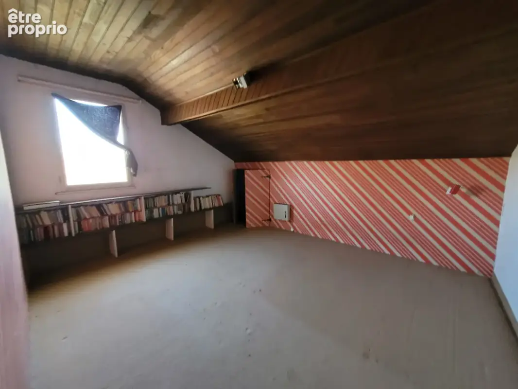Maison sur sous-sol intégral 6 ch. à rénover entre Samadet et Arzacq, 30 mn de Pau et d'Aire sur l'Adour - photo 9