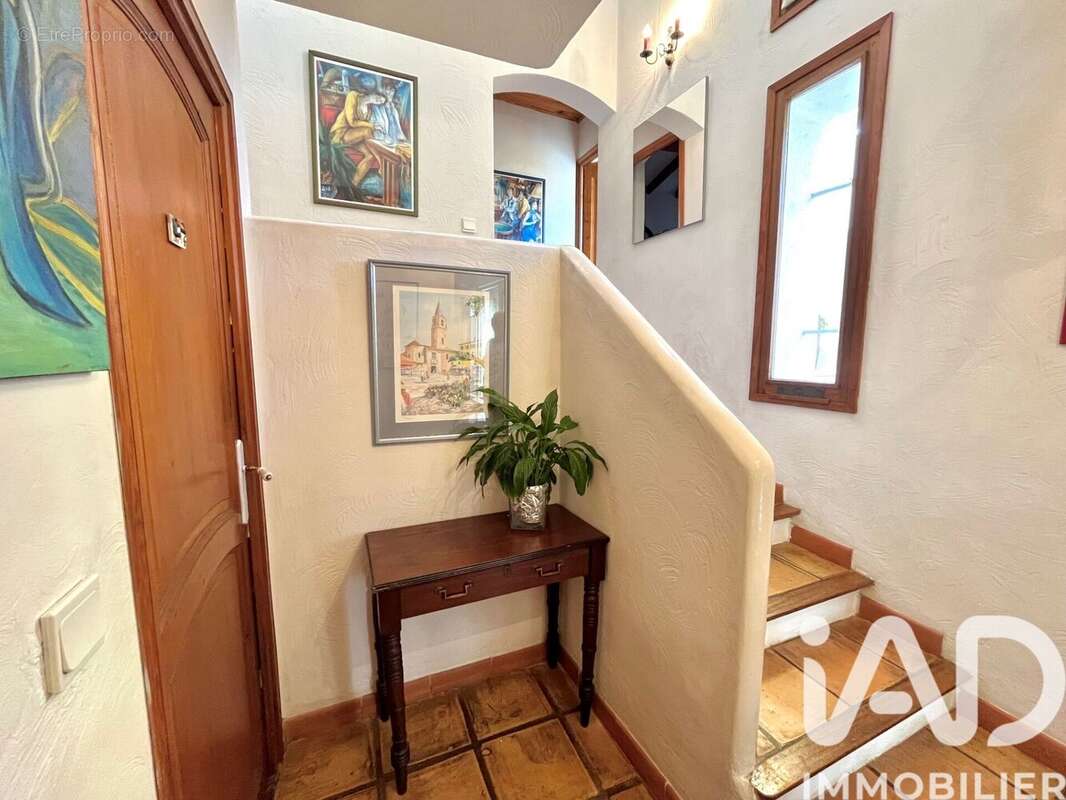 Photo 6 - Maison à FREJUS