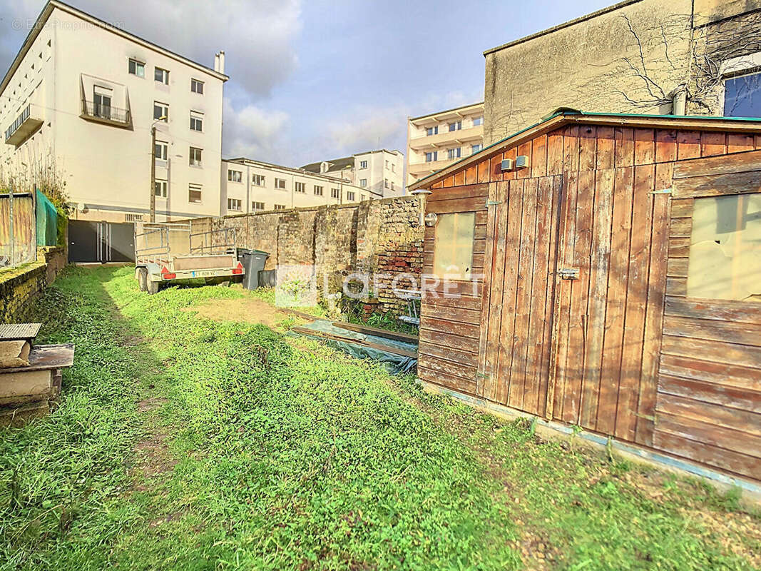 Appartement à VOUZIERS