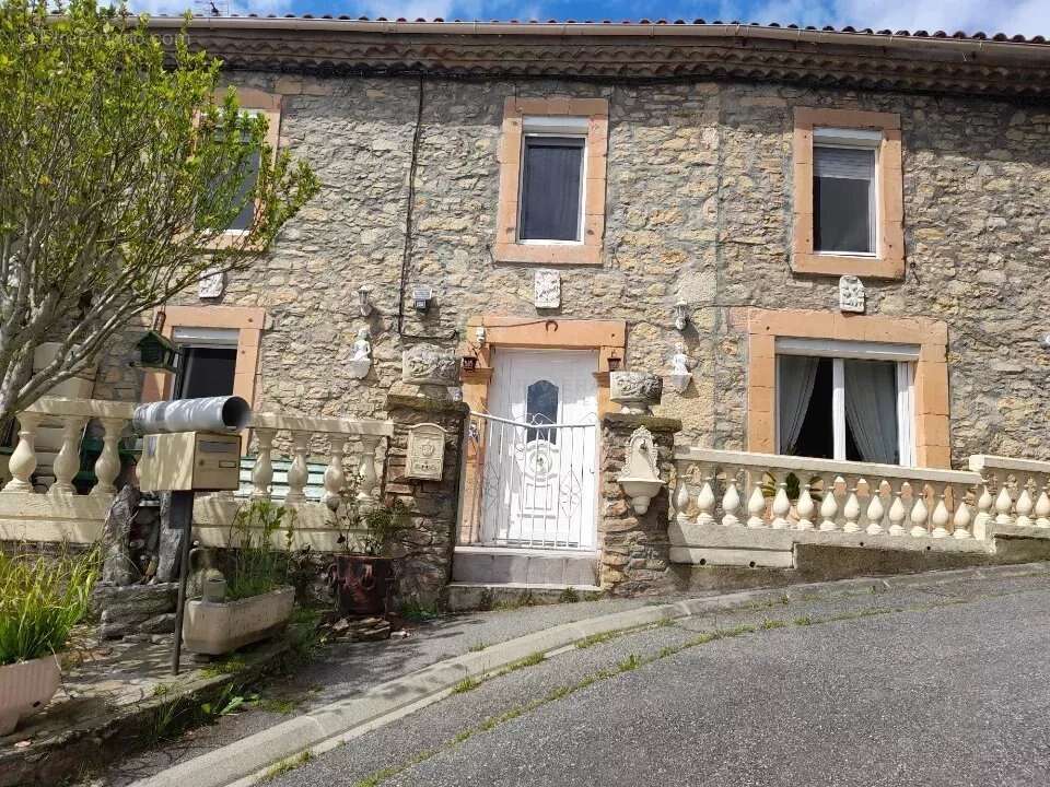 Maison à SAINT-MARCET