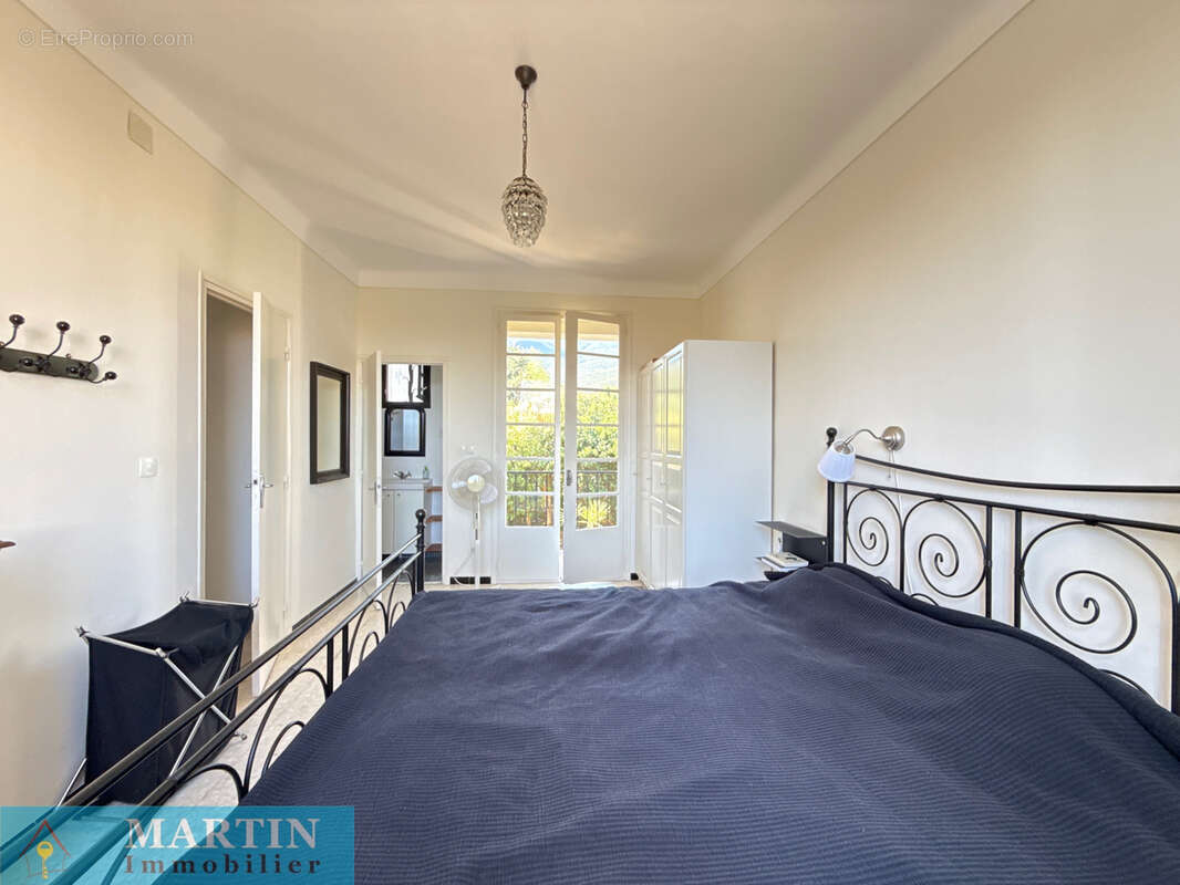 Villa 4 faces avec piscine - photo 10