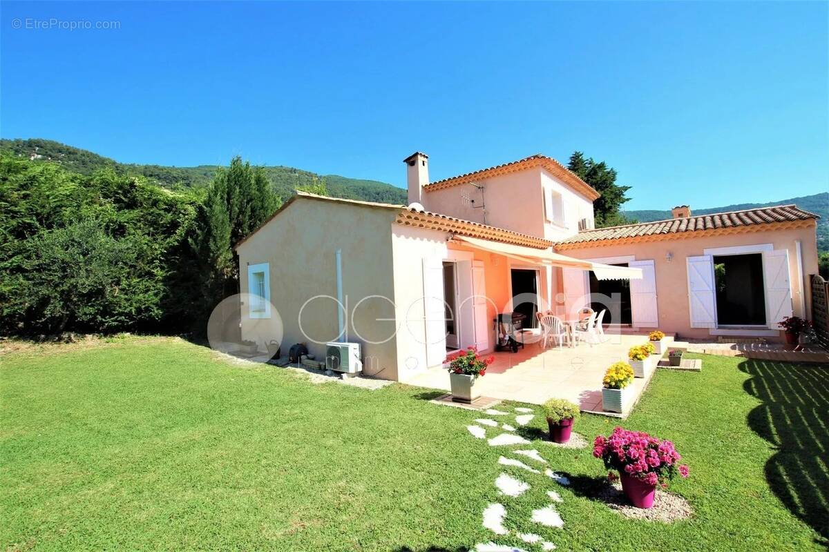Maison à GRASSE