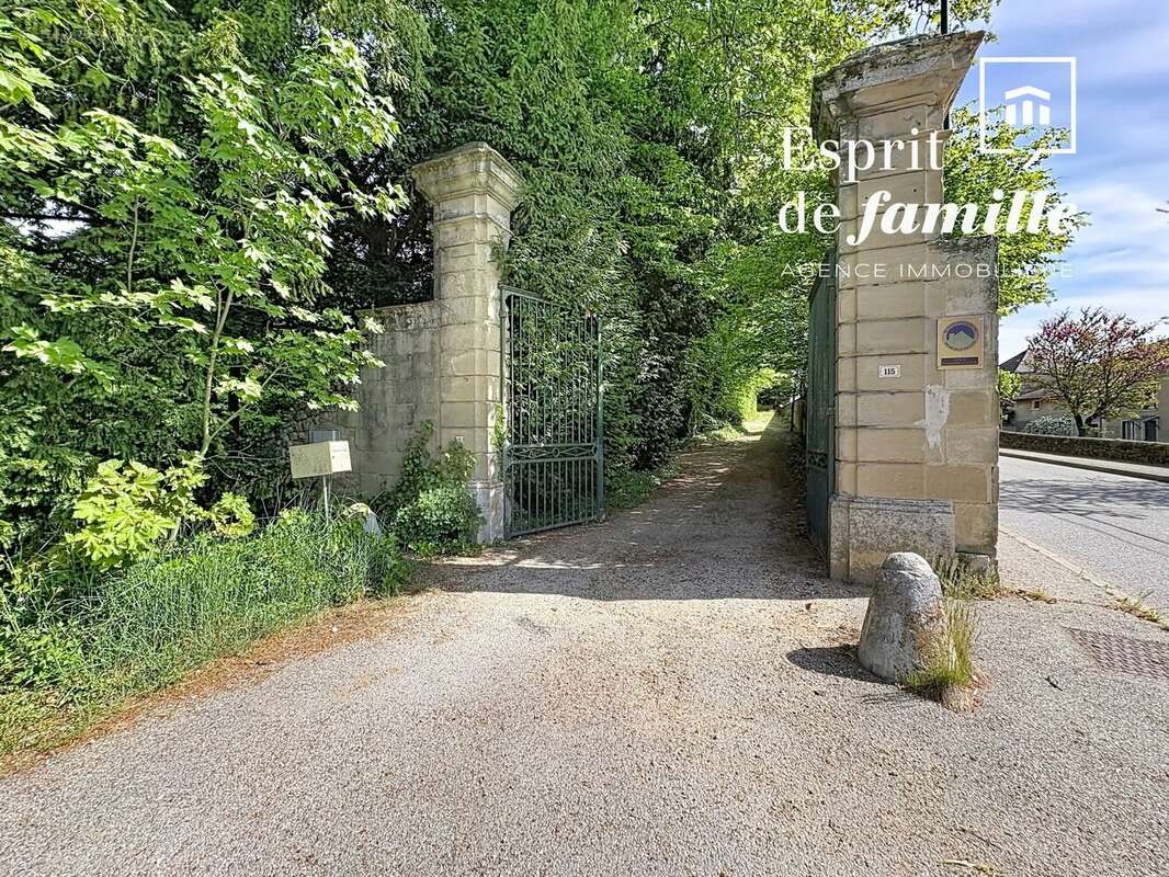 Charmes-sur - l'Herbasse - Demeure familiale au cœur de la Drôme des Collines - photo 19