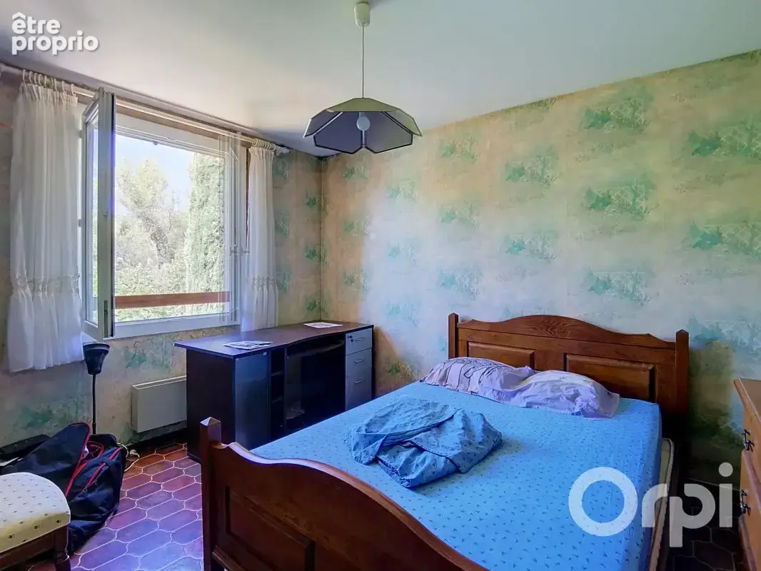 Toulon Ouest (8300) Maison Type 4 avec grand terrain et garage - photo 8