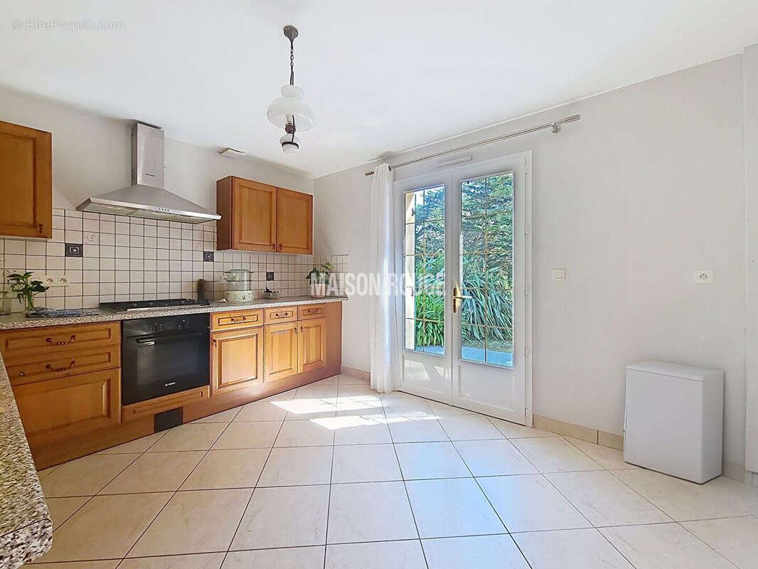 Maison à LARMOR-BADEN