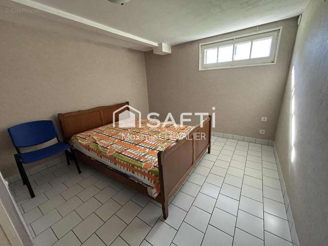 Maison 122 m² à Tranzault  - photo 7