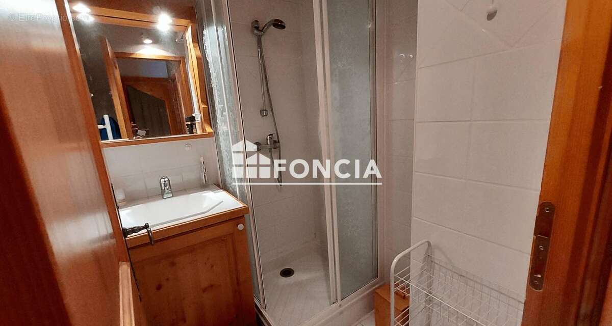 Appartement à LES ALLUES