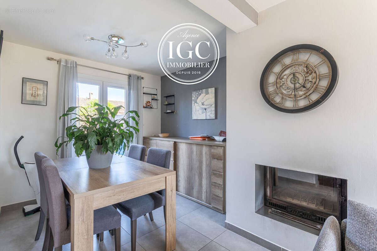 Maison type 4 - 70 m² - garage - 185 m² terrain - photo 6