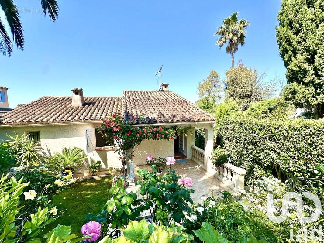 Photo 6 - Maison à SAINT-RAPHAEL