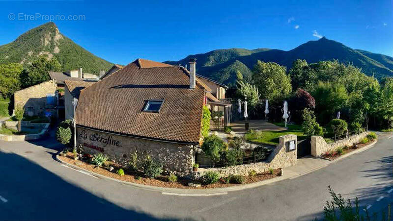 Appartement à VEYNES