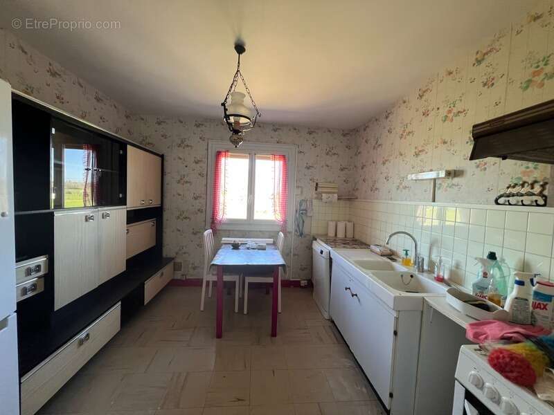Maison à LINARDS