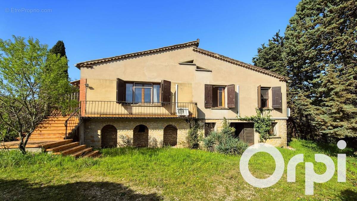 Maison à PONT-SAINT-ESPRIT