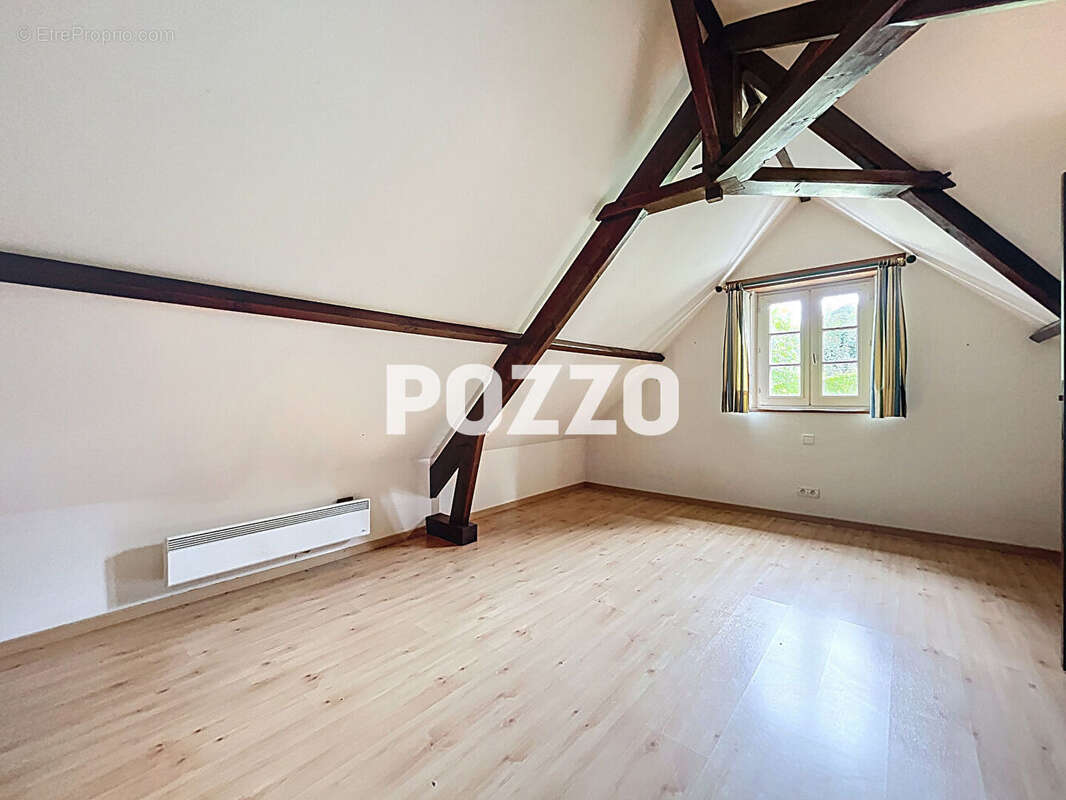 Maison à SAINT-SEVER-CALVADOS