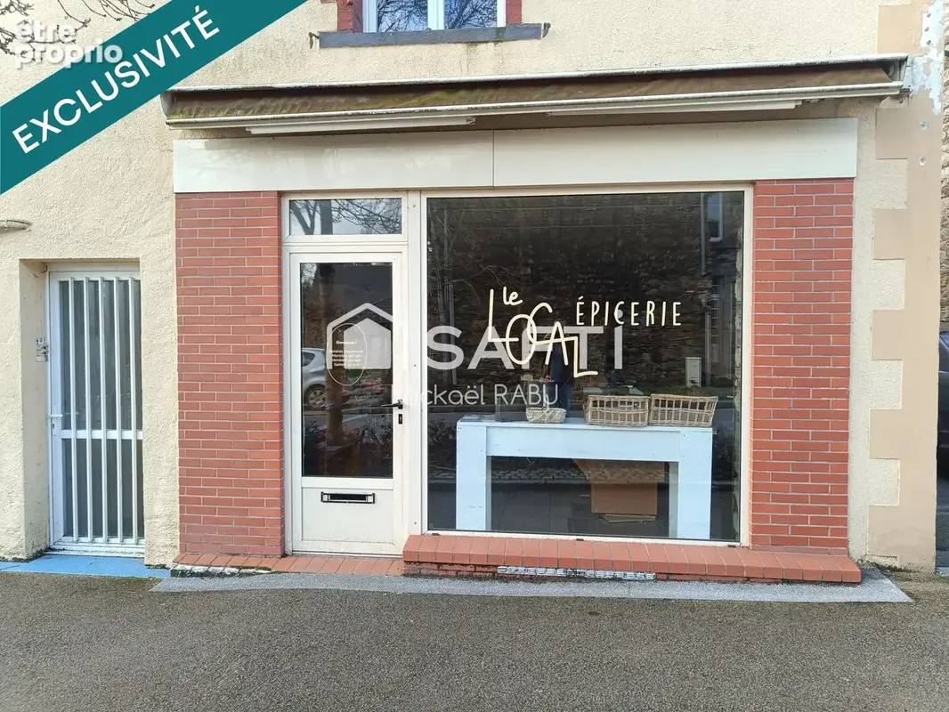 Photo 1 - Commerce à DERVAL