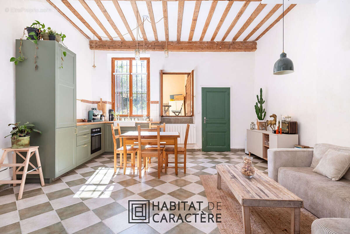 Appartement à LYON-4E