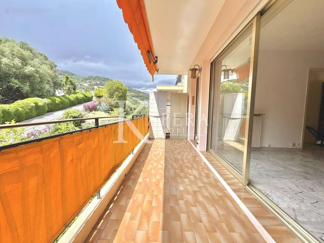 Appartement à ROQUEBRUNE-CAP-MARTIN