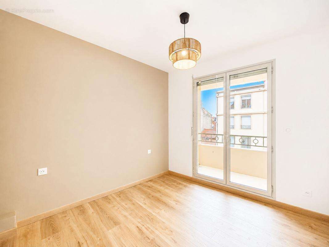 Maison à LYON-1E