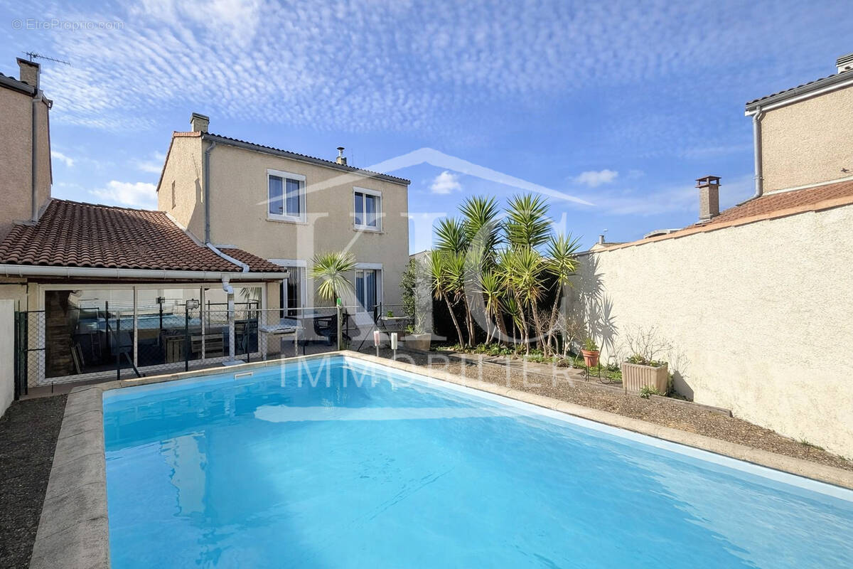 Maison à CARCASSONNE