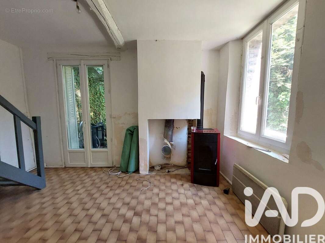 Maison 92 m² à Rigny-Le-Ferron  - photo 5