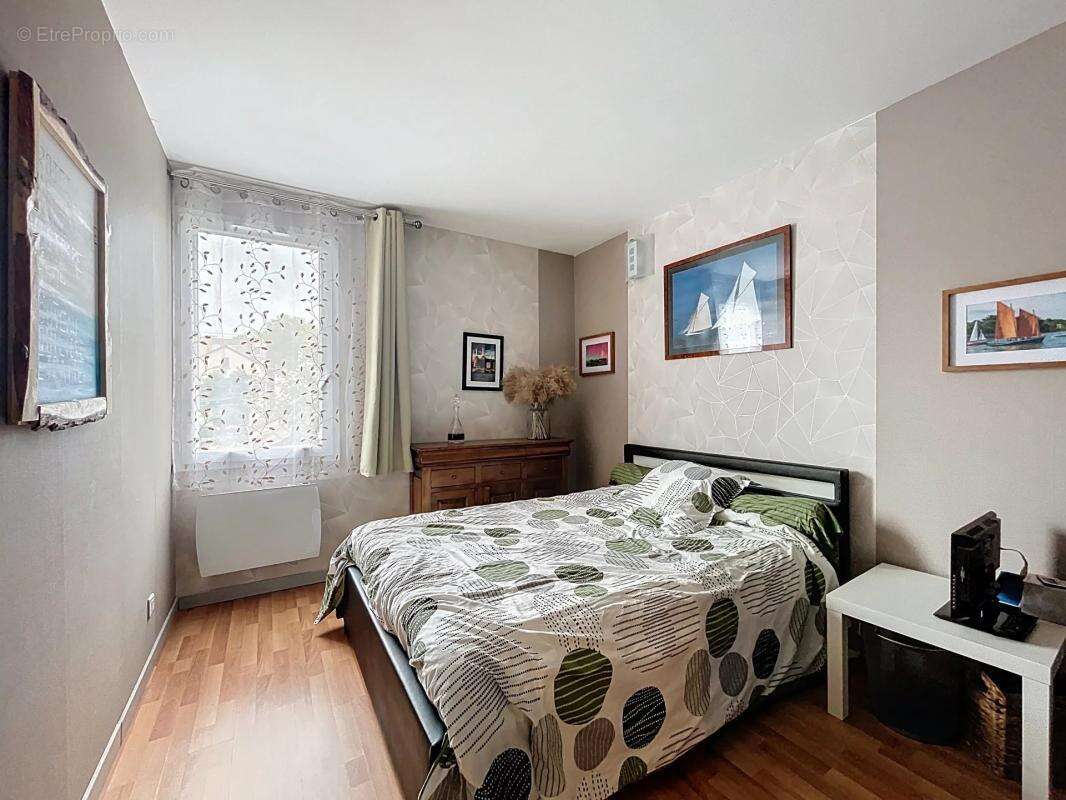 Maison à MONTIGNY-LE-BRETONNEUX