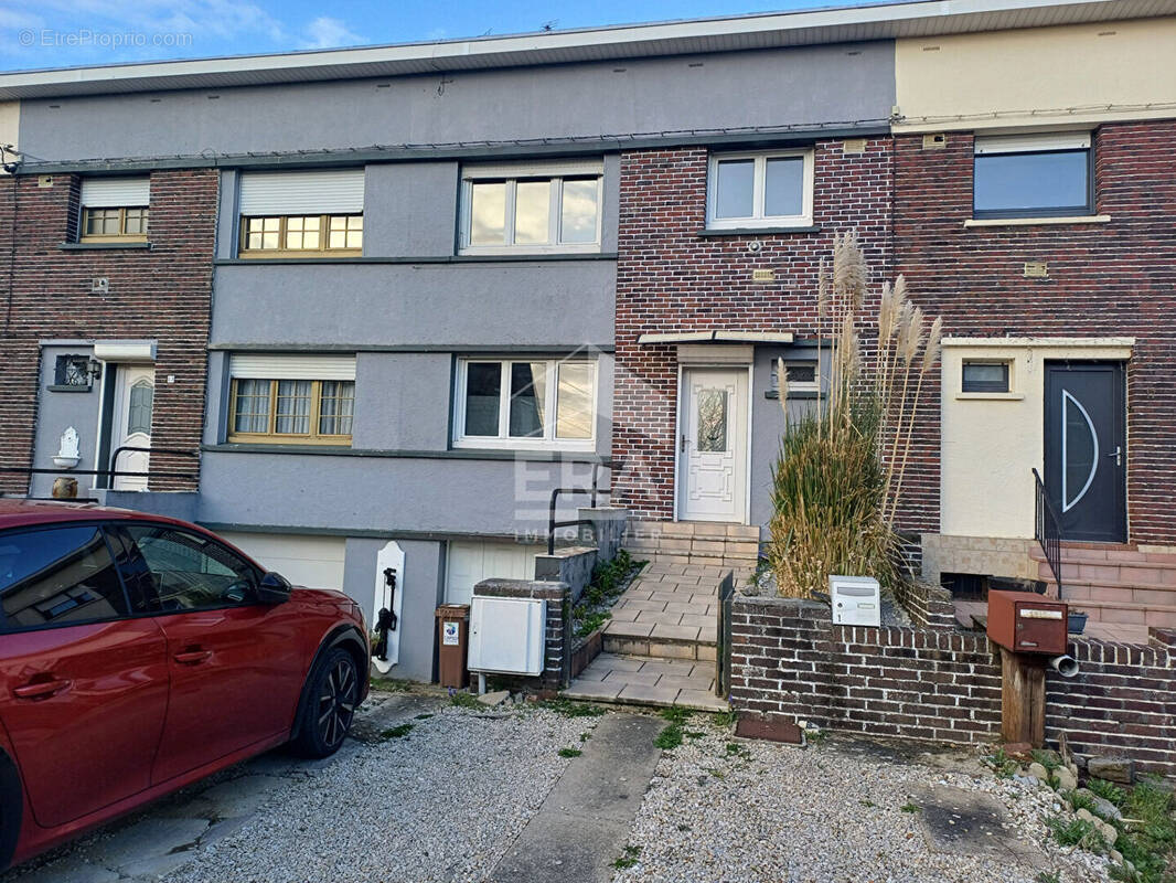 Maison à ARQUES