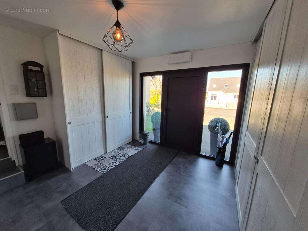 Magnifique maison moderne de 8 pièce(s) 230 m2 aux portes de Granville - photo 3