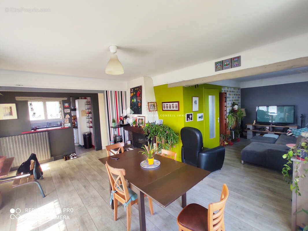 Maison 107 m² à Perigny  - photo 4