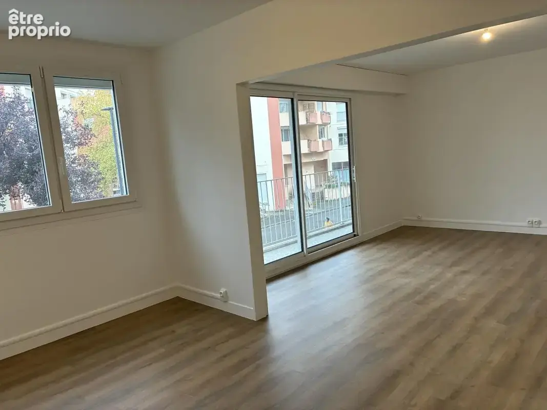 Appartement 5 pièces 102 m² à vendre à Laval (53000) - photo 2