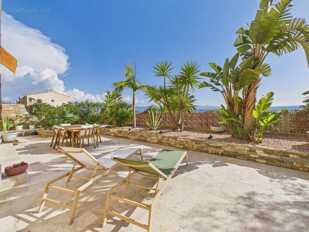 Appartement à AJACCIO