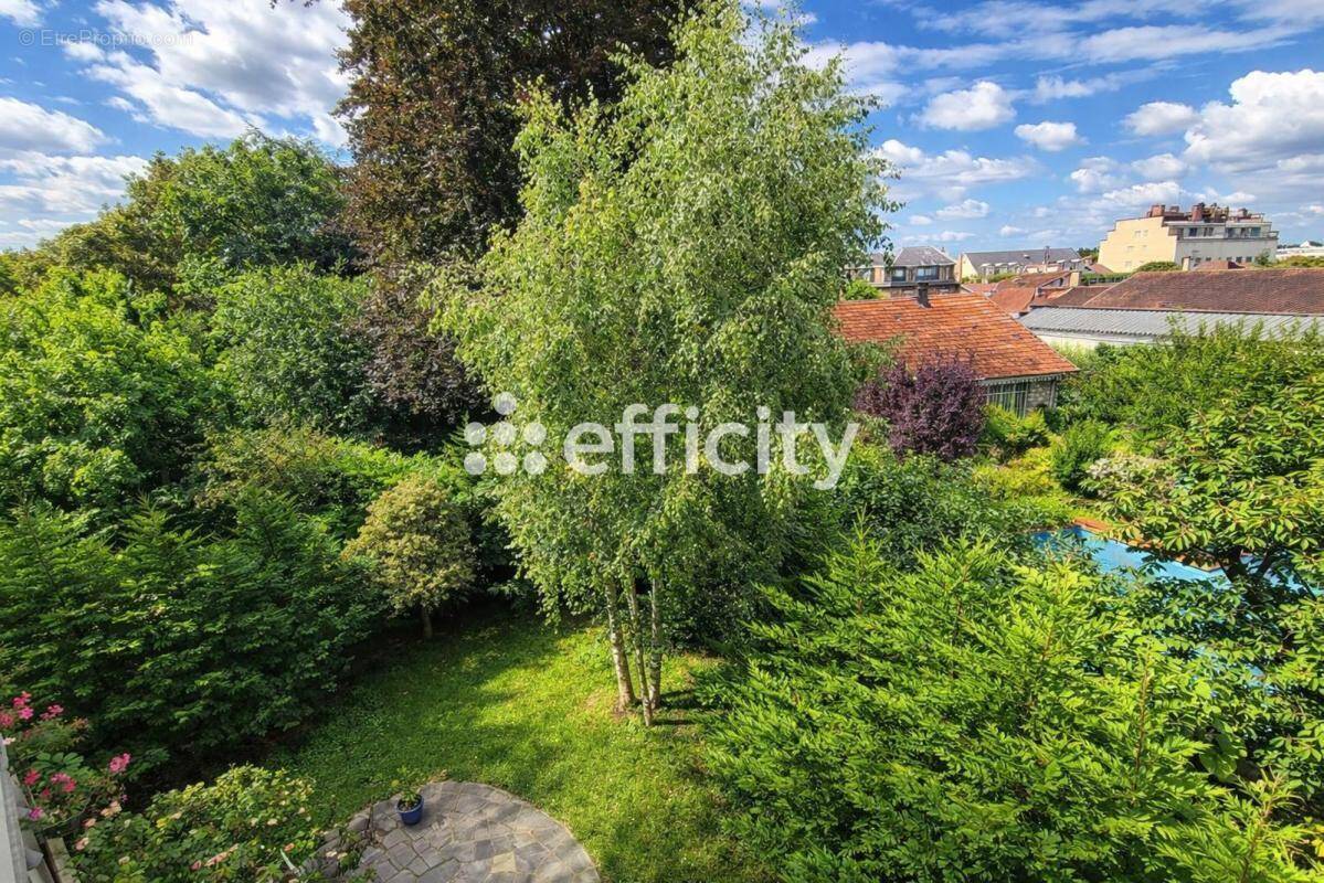 Appartement à VERSAILLES