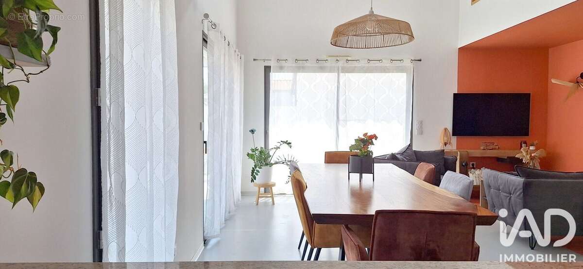 Maison 110 m² à Talmont-Saint-Hilaire  - photo 8