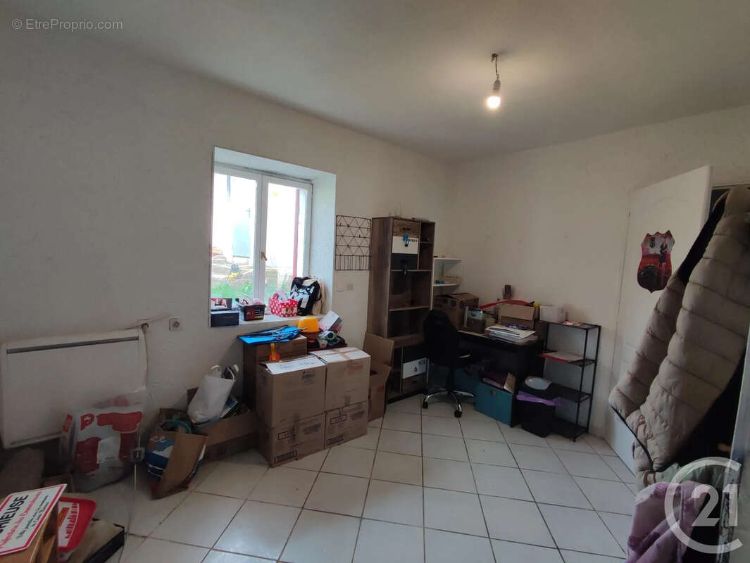 Maison 201 m² à Saint-Pere  - photo 6