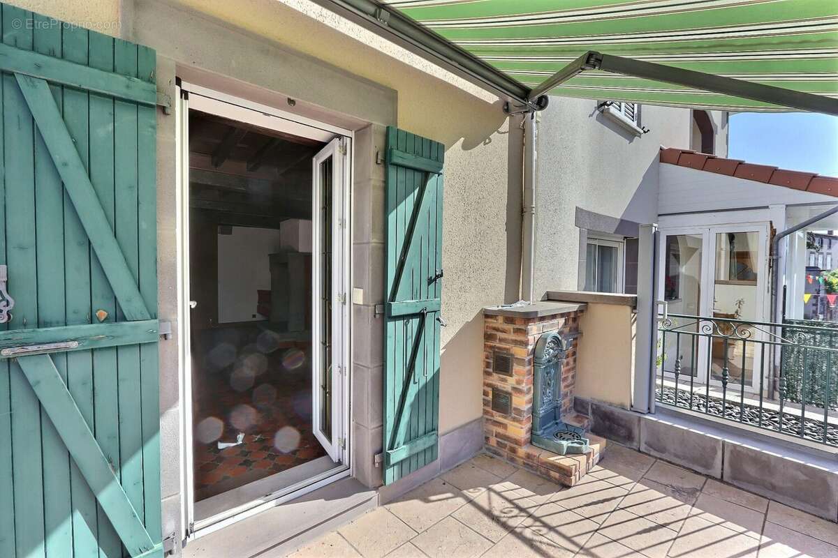 Maison 90 m² à Blanzat  - photo 4
