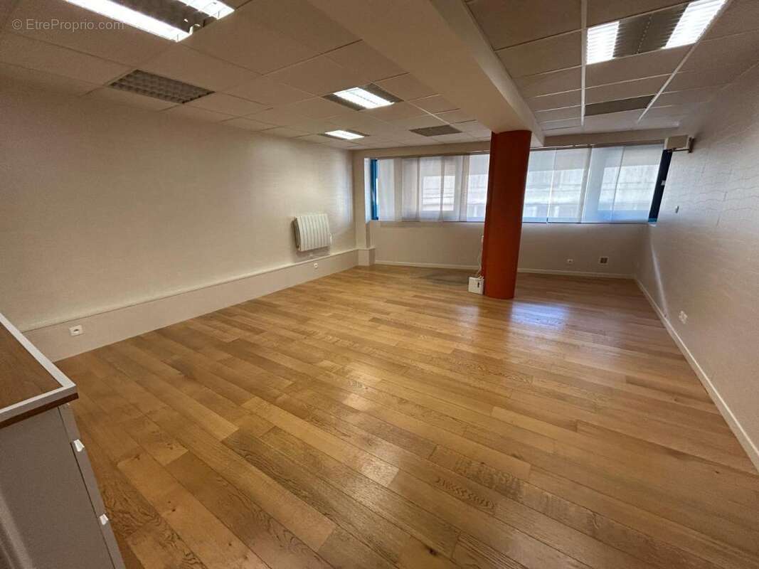 Commerce 70 m² à Boulogne-Sur-Mer  - photo 4