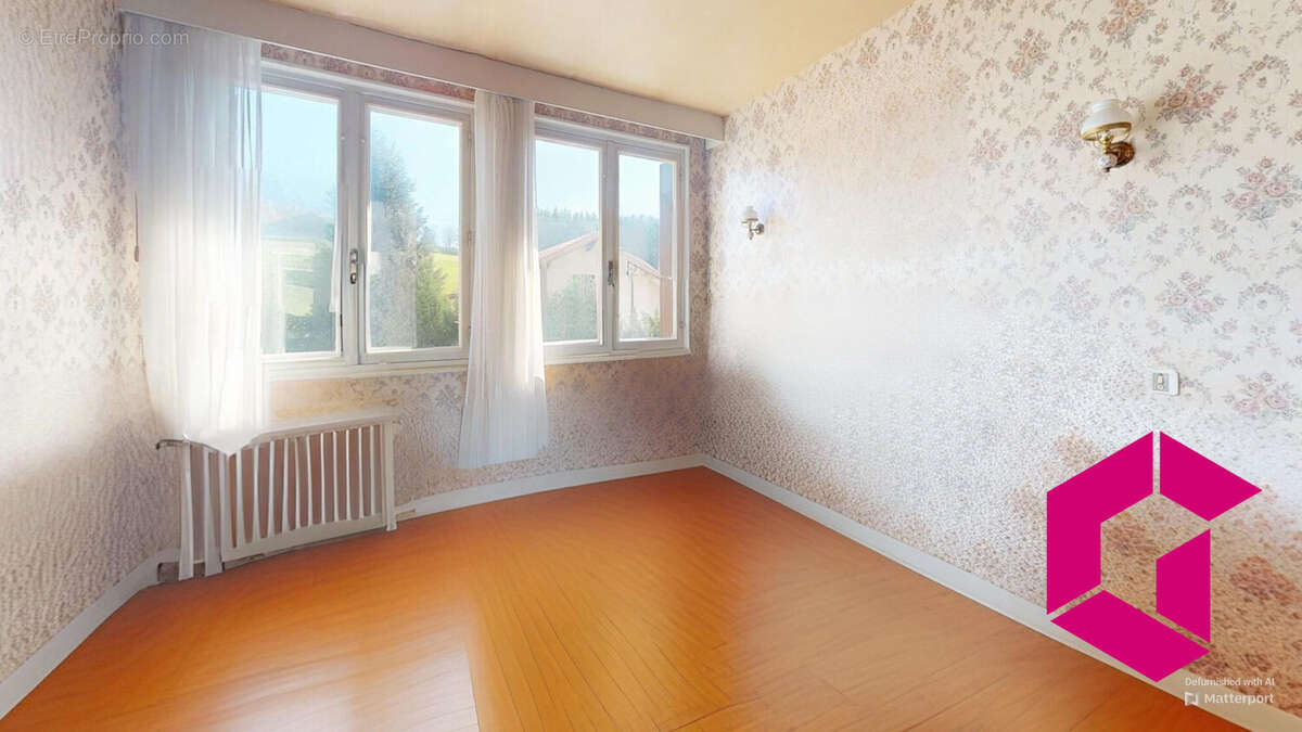 Maison à LA SEAUVE-SUR-SEMENE