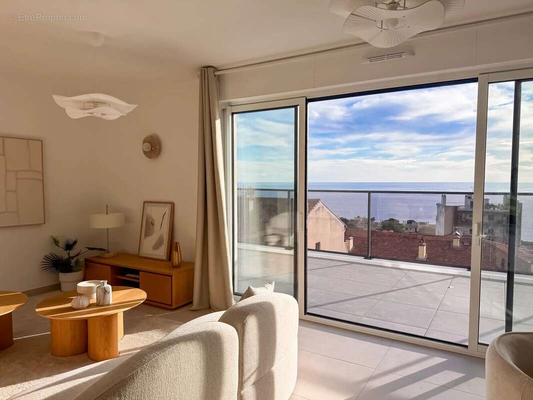 Appartement à CAP-D'AIL