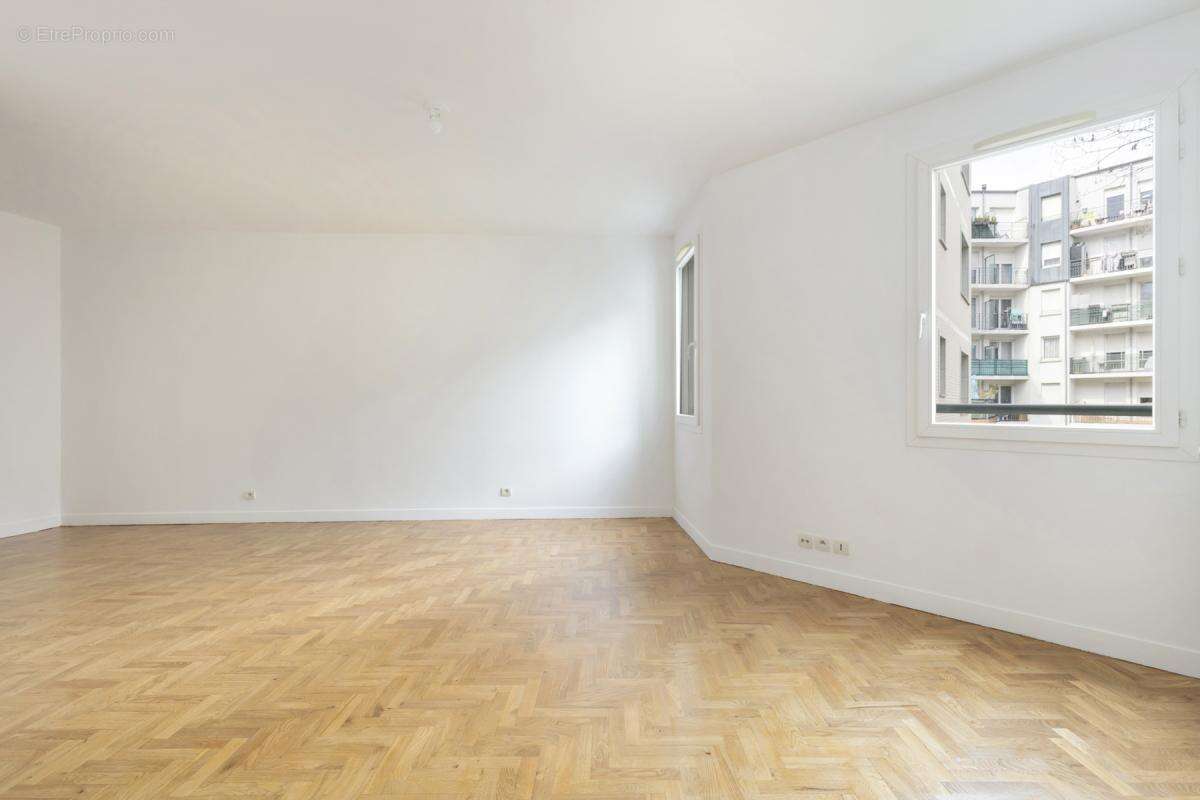 Appartement à CLICHY